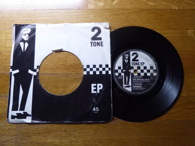 2 TONE EP - Various - Rare UK 1st press EP 7" 1993 CHSTT31  A01/B01  VG