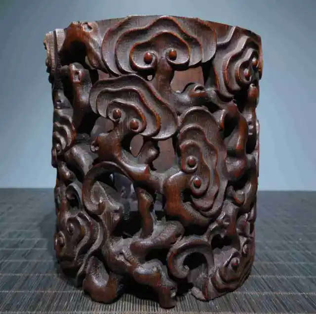 Chinese Natural Bamboo Hand-carved Exquisite Ganoderma Brush Pot ad0418