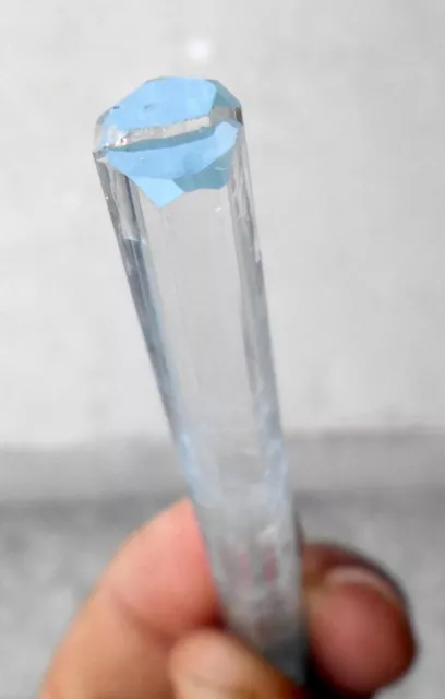 100 Carats beautiful Translucent Aquamarine Crystal Specimen From Skardu