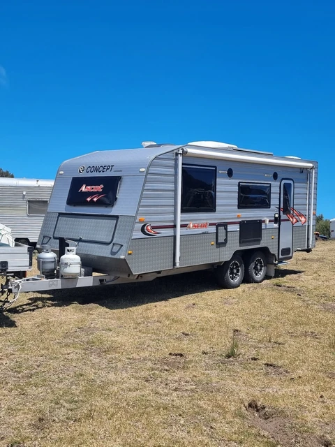 2015 Concept Ascot 20.5 Foot Caravan - Solar - Free Camping - Generator