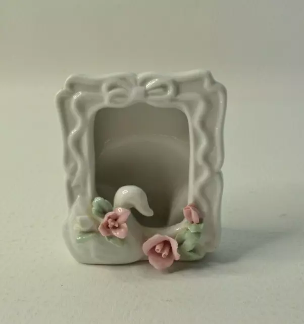 White Porcelain Swan Picture Frame Pink & White Roses Baptism New Baby Photo