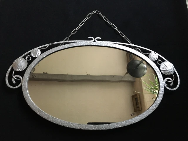 Pequeño Espejo Oval Vintage Art Deco Hierro Forjado Martillado Y Plateado