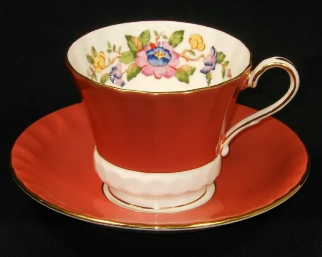 Vintage Aynsley #2970 fine bone china tea cup & saucer set. #6019
