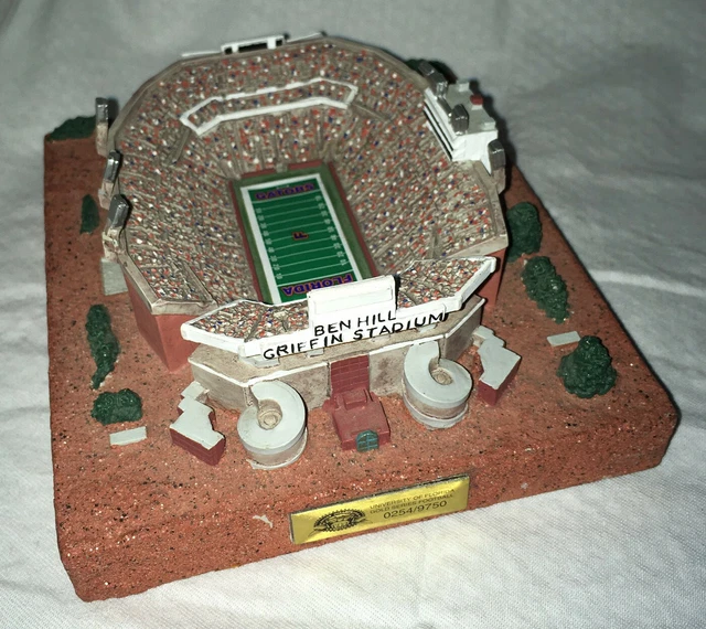 Florida Gators Griffin Stadium Sports Collectors Guild Statue Gainesville Swamp