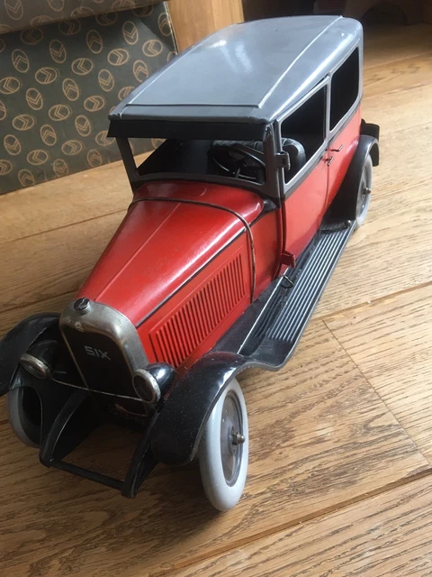 Epave Rosalie jouet André Citroën