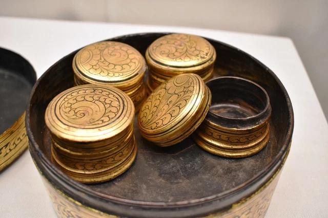 Antique Burmese Betel Nut Box Gilt Lacquerware Myanmar Floral Gold Painted Old"3 7