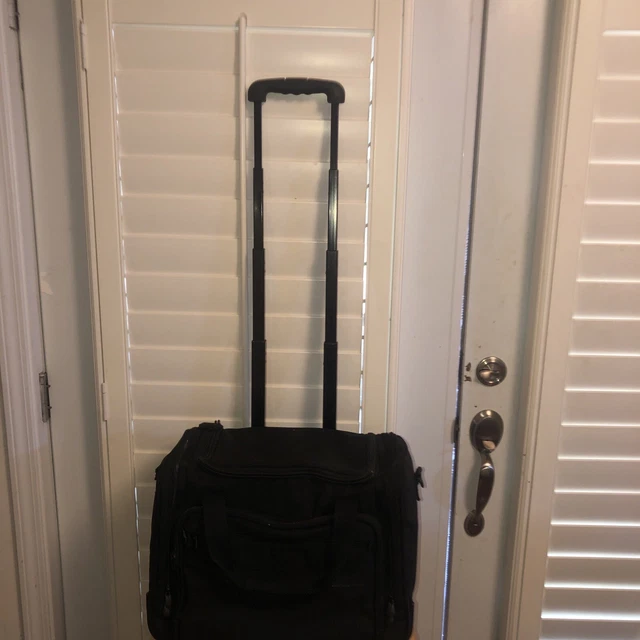 Briggs & Riley U112 Cabin Bag on Wheels Carry-on Rolling Black Luggage