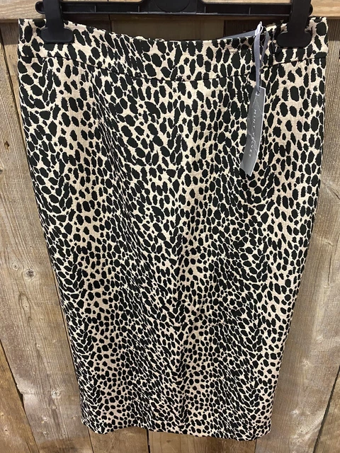 Mint velvet black deals leopard jacquard skirt