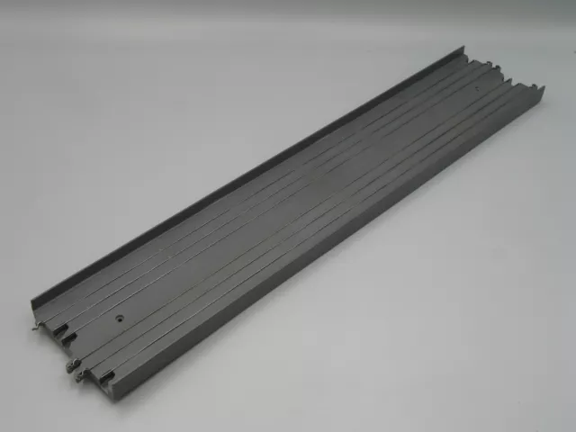 Piste droite 38 cm (15 pouces) avec défauts - TCR