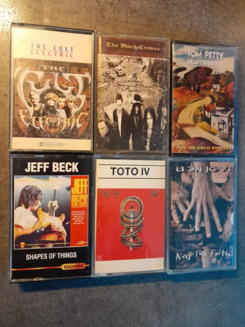 Lot de 12 cassettes audio Bon Jovi, Tom Petty, Jeff Beck, DIO + Boîte