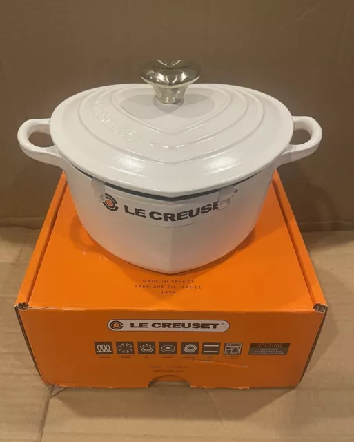 Le Creuset 20cm Cast Iron Heart Shaped Casserole Cocotte - Cotton (New)