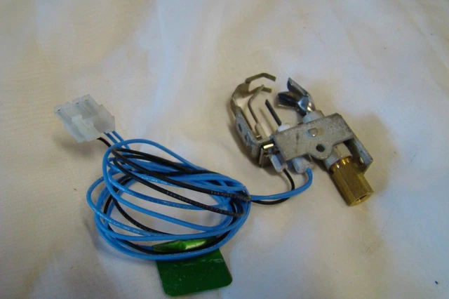 Q3400A1024 - Honeywell Igniter Flame Rod Assembly
