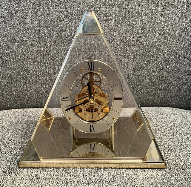 VINTAGE SEIKO TRIANGLE Quartz Pyramid Table Clock Model QAW109G Japan £