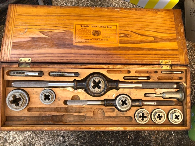 Coffret Outillage Ancien Guillemain – Filières Et Tarauds, Bois, Acier, Métrique
