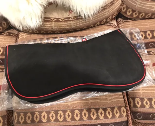 Ogilvy Memory Foam Jump Half Pad - Black with Red piping.