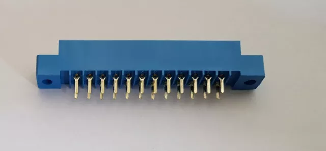 Commodore Benutzeranschluss 24 Pin (2x12) 3,96 mm Kantenstecker für 64, C128, VIC-20