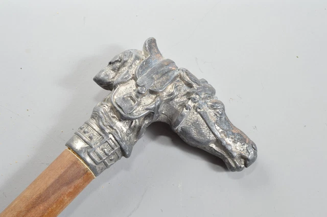 Canne Gentleman H7026 – Pommeau Classique Tête De Cheval – Style Gothique Et PMU