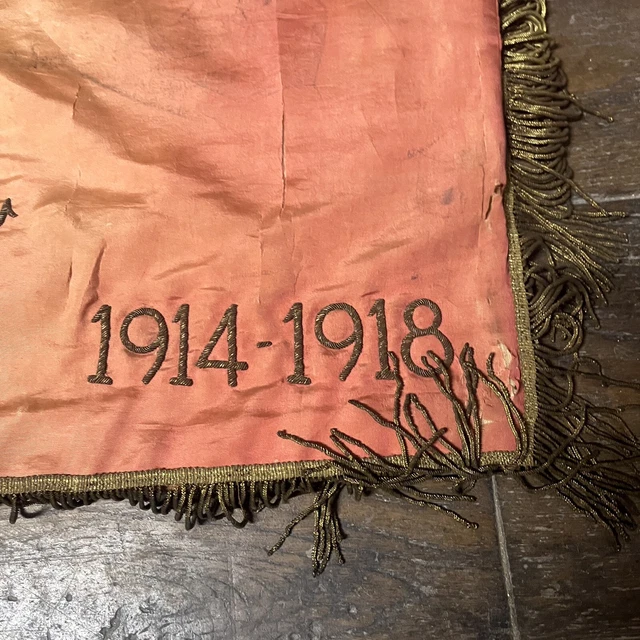 Insignes, attributs et grades 1914-1918