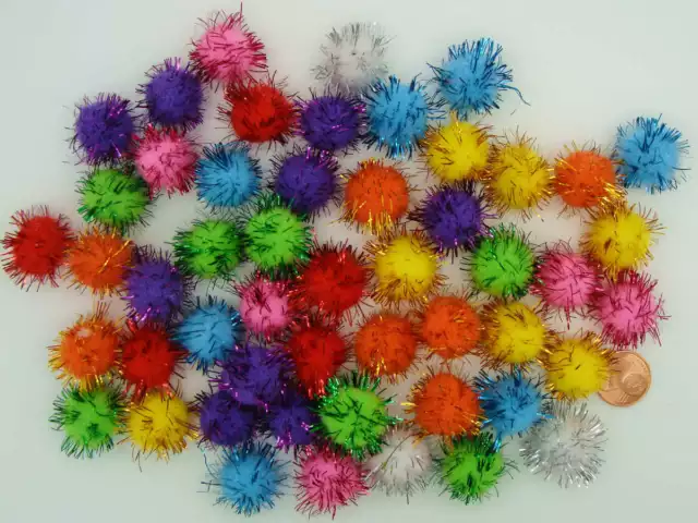 50 pompons ronds 15mm fils metallisés MIX peluches polyester loisirs créatifs