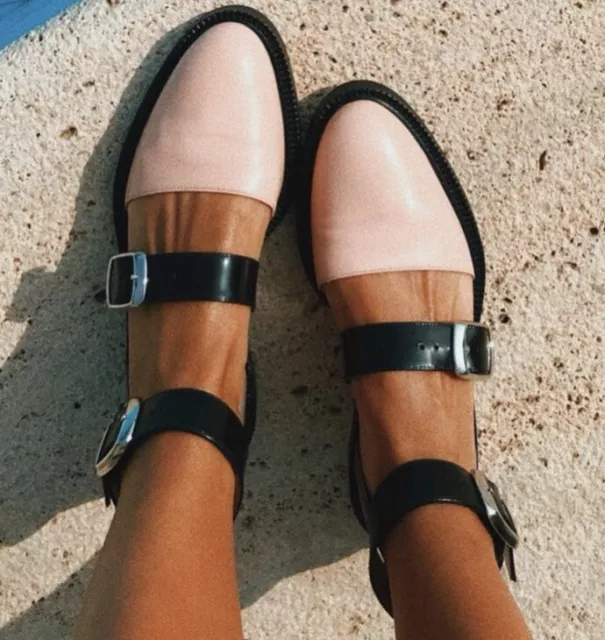 Inch2 sandals shop