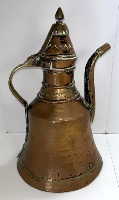 Vintage Turkish Hand Crafted Hammered Copper Pitcher Ewer Coffee/Teapot Vase