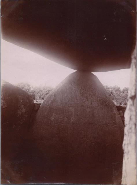 France, Carnac, Intérieur table des marchands  Vintage albumen print Tirage al