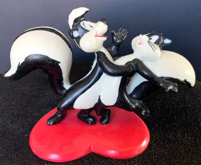 Applause Pepe Le Pew & Penelope The Cat PVC Figure Looney Tunes Warner Brothers