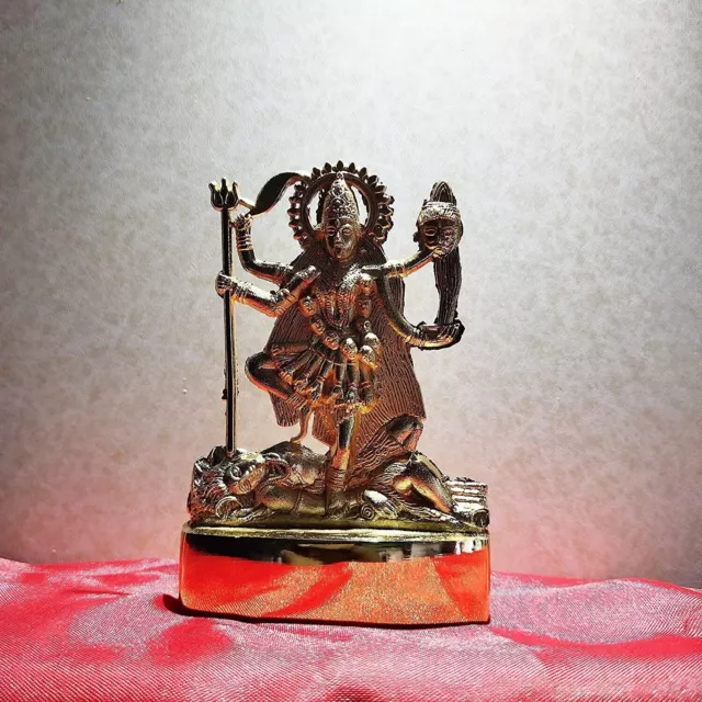Indien Traditionnel Artisanat Métal Petit Maa Kali Idol En Doré Coloré