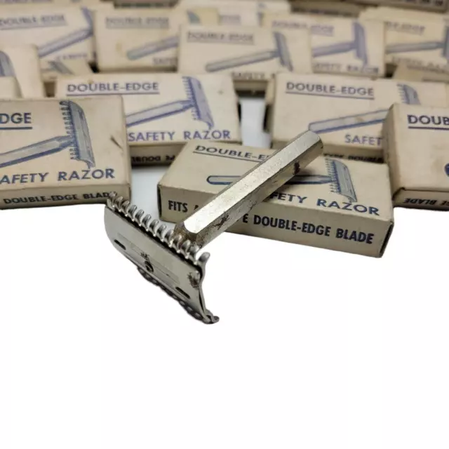 48 WWII Era No Name Dime Store Double Edge Open Tooth Comb Safety Razor Lot NOS 2