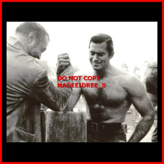 Clint Walker Shirtless 8X10 Photo