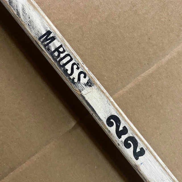 Vintage Mike Bossy #22 Game Used Titan TPM Stick New York Islanders HOF