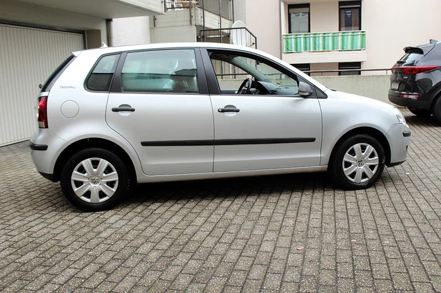 VW POLO 9N 1,2 GOAL Ausstattung Bj 2006. 2
