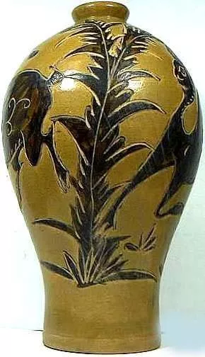 Ancient Antique Yuan Mongol China Painted Glazed Carved Deer Ceramic Vase 1300AD 3