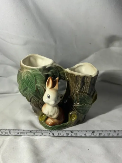 Vintage 1960s Hornsea Fauna Pottery 25 Rabbit