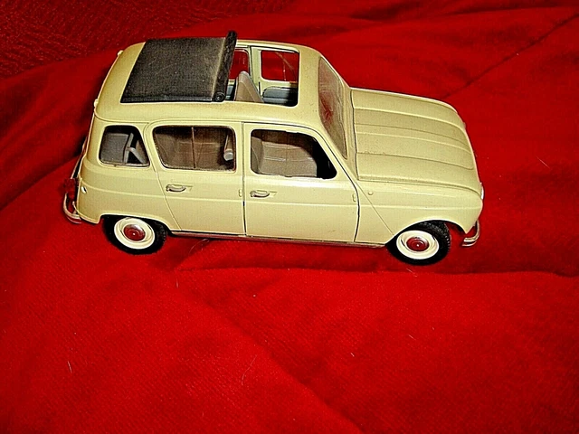 Ancienne Renault 4L-1954-Solido Echelle 1/18-Decapotable Couleur Sable