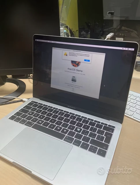 Apple MacBook Pro (Thunderbolt 3)  13.3" (128GB SSD, Intel Core i5 7.ª...