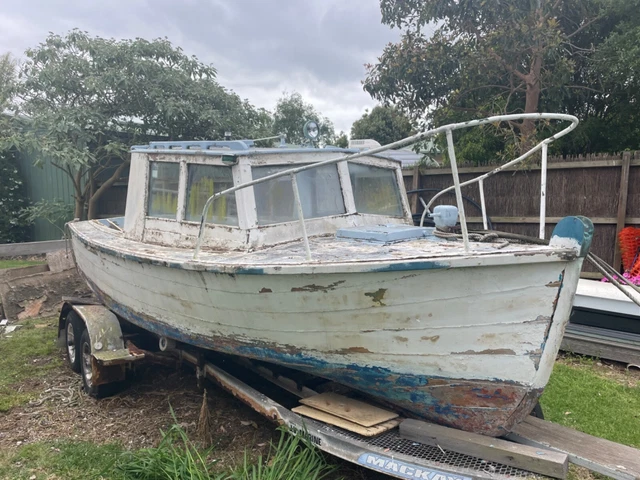 Wooden boat project Wooden boat project
