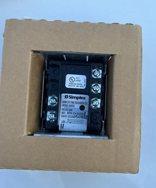 New Simplex 4090-9002 Individual Addressable Relay Module