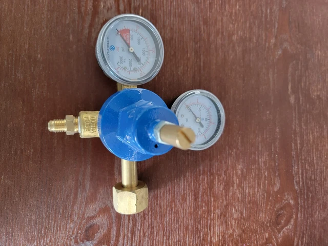 co2 Regulator - Double Gauge High Pressure beer fountain soda