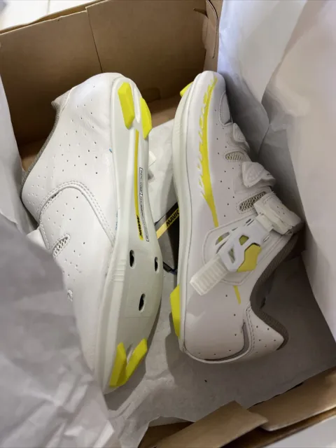 Ksyrium Elite WII SIze 6.5 White Yellow Cycling Shoes