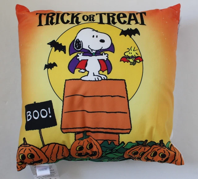 Peanuts Snoopy Vampire Trick or Treat Halloween Throw Pillow