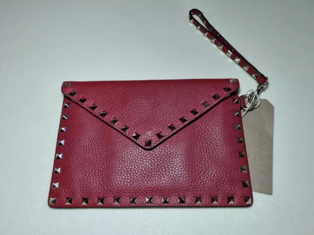 Valentino GaravaniRockstud leather clutch bag