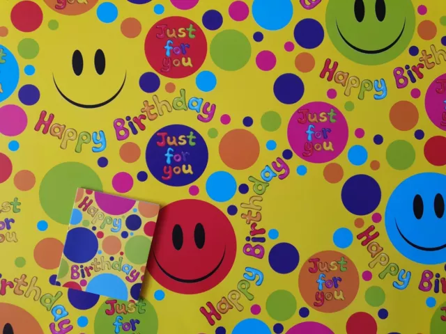 2 SHEETS OF GLOSSY CHILDREN'S BIRTHDAY WRAPPING PAPER + 2 GIFT TAGS (smiley face