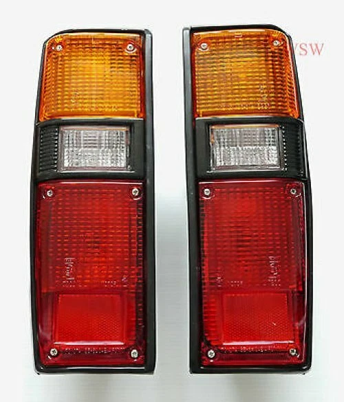 Rear Tail Lights LH/RH New Fit TOYOTA HILUX RN30 RN40