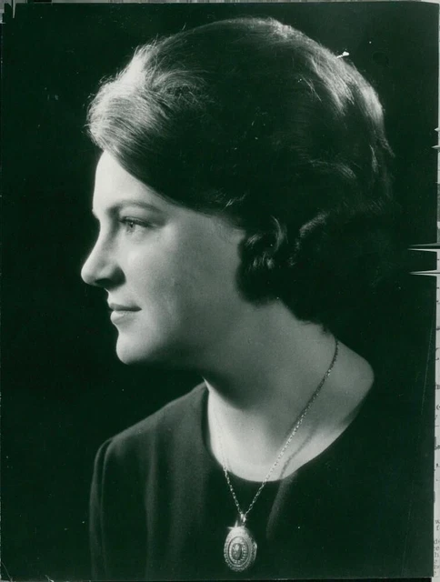 A portrait of Princess Irene. - Vintage Photograph 1029018