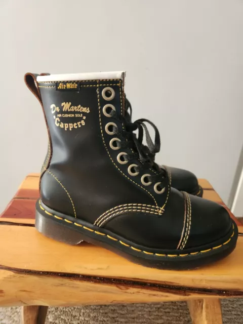 Doc martens hot sale faora