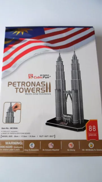 3D Puzzle Petronas Towers / 2.Wahl / B-Ware (51,5cm hoch) Cubic Fun Turm Tower