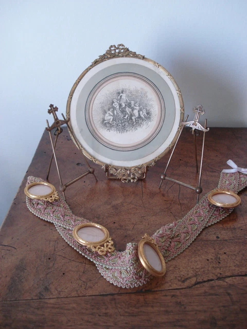 Lot De 4 Médaillons Cheval En Laiton Sur Sangle Cuir – Harnais Bride – Ancien