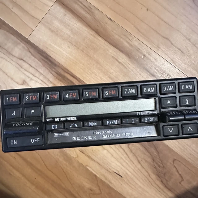 MERCEDES BECKER GRAND Prix Model: BE 0780 AutoRadio AM/FM UNTESTED ...
