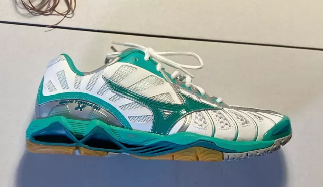 Mizuno Volleyballschuhe Wave Tornado X, Damen,Gr 42, NEU